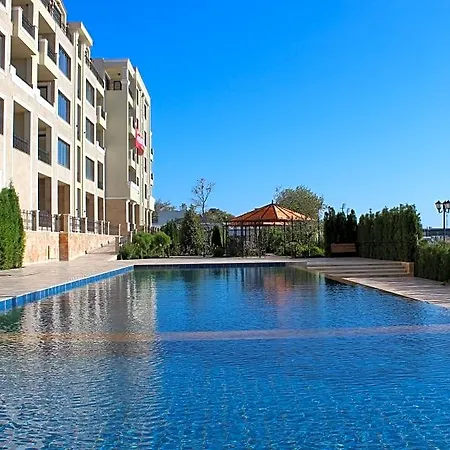 Gardenia Palace 3* بوموري